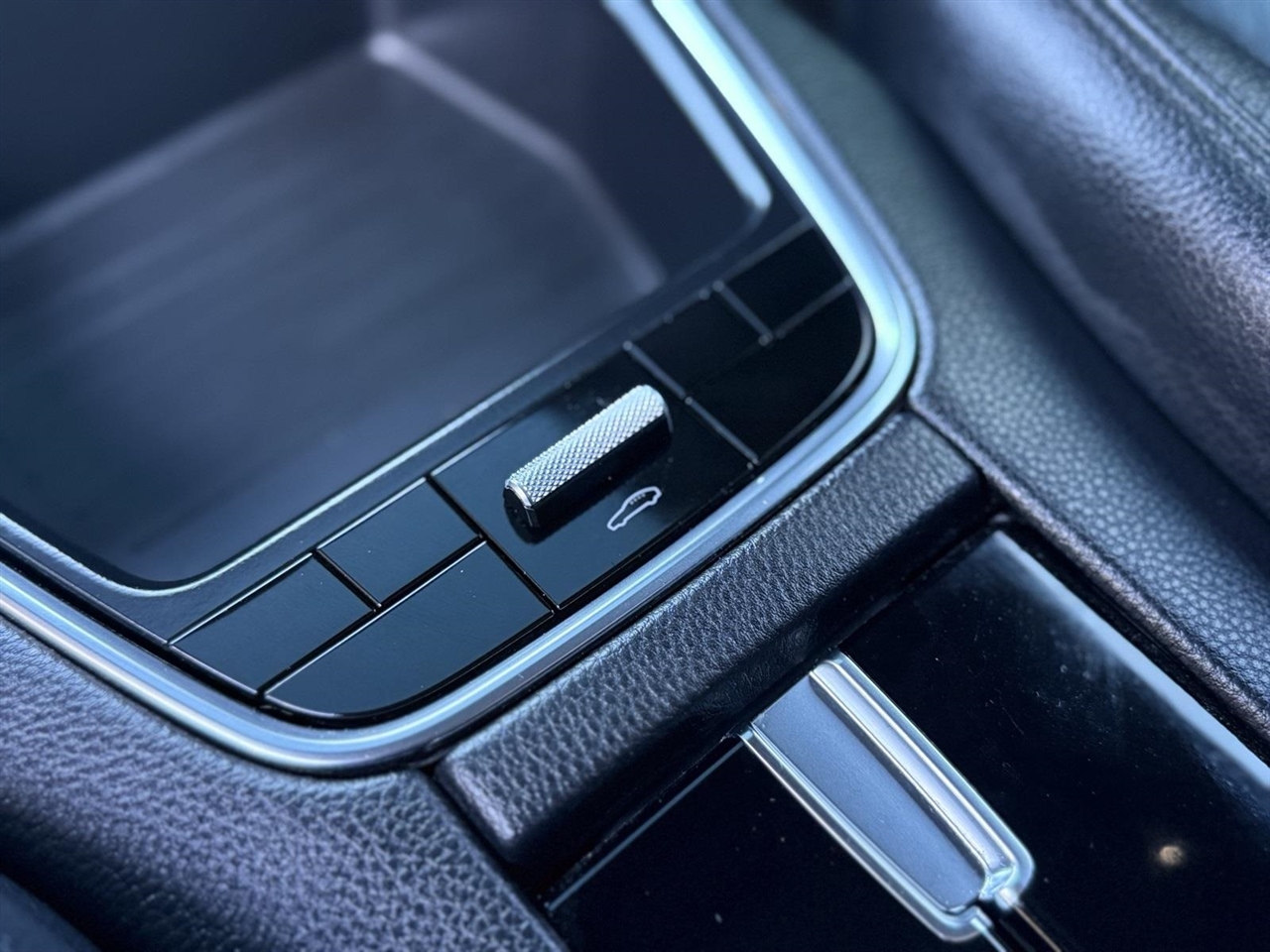 Porsche Panamera  2021