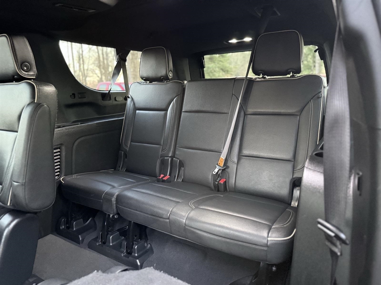 Chevrolet Suburban  2022