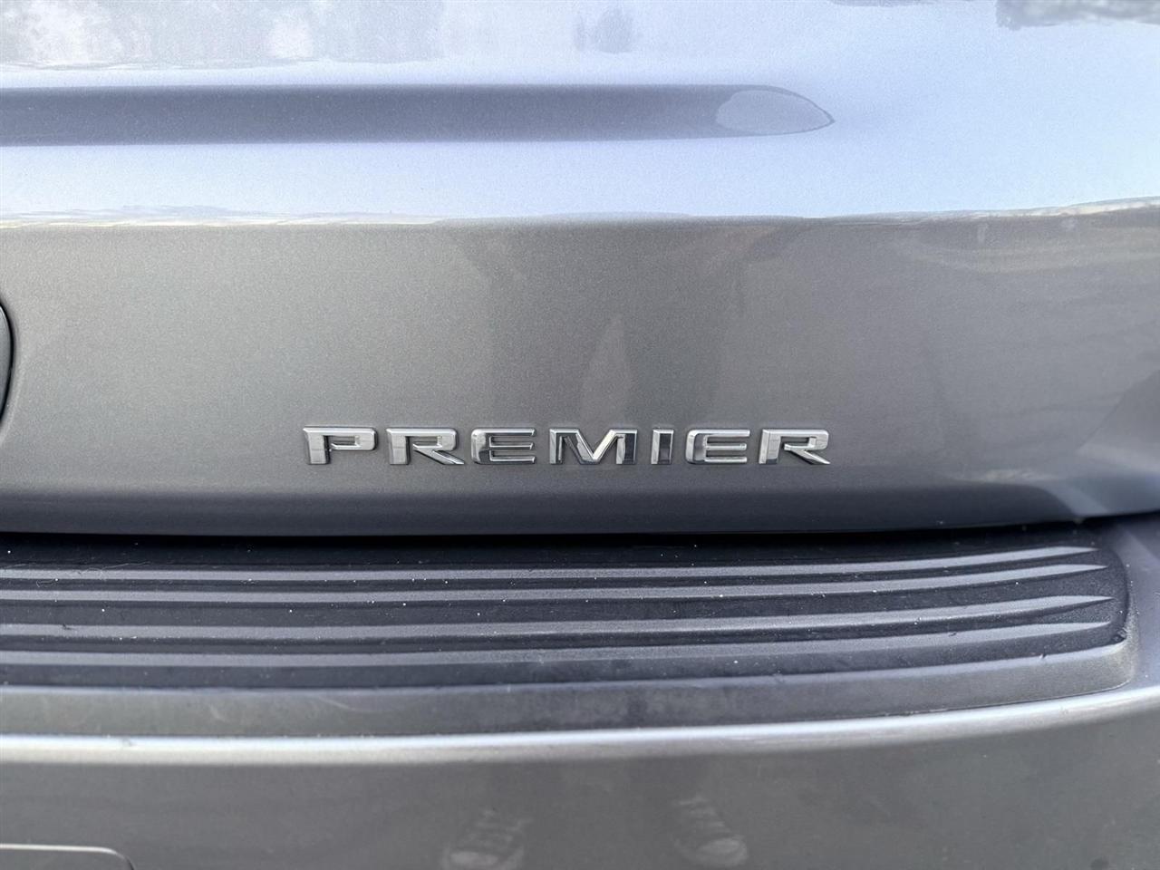 Chevrolet Suburban  2022