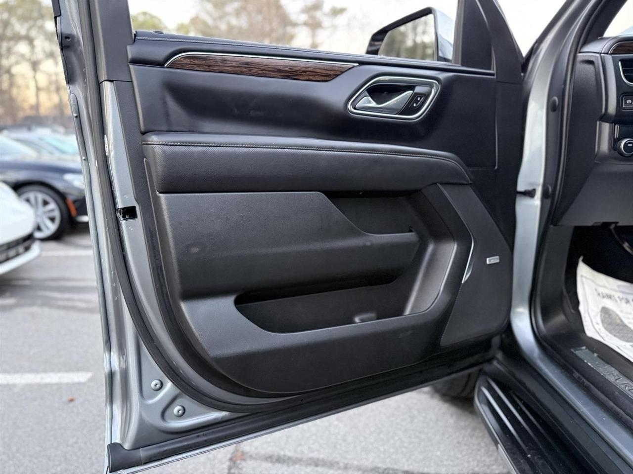 Chevrolet Suburban  2022