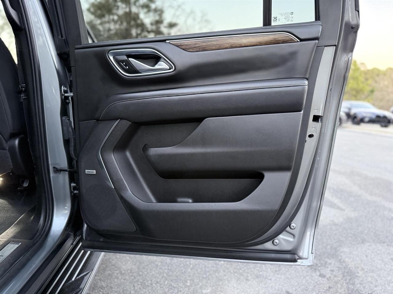 Chevrolet Suburban  2022