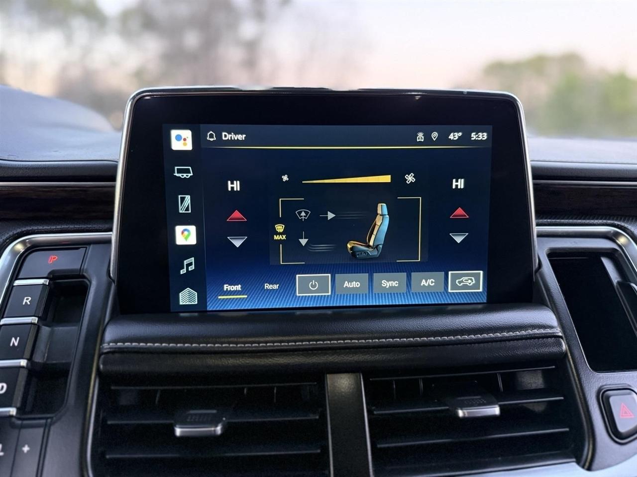 Chevrolet Suburban  2022