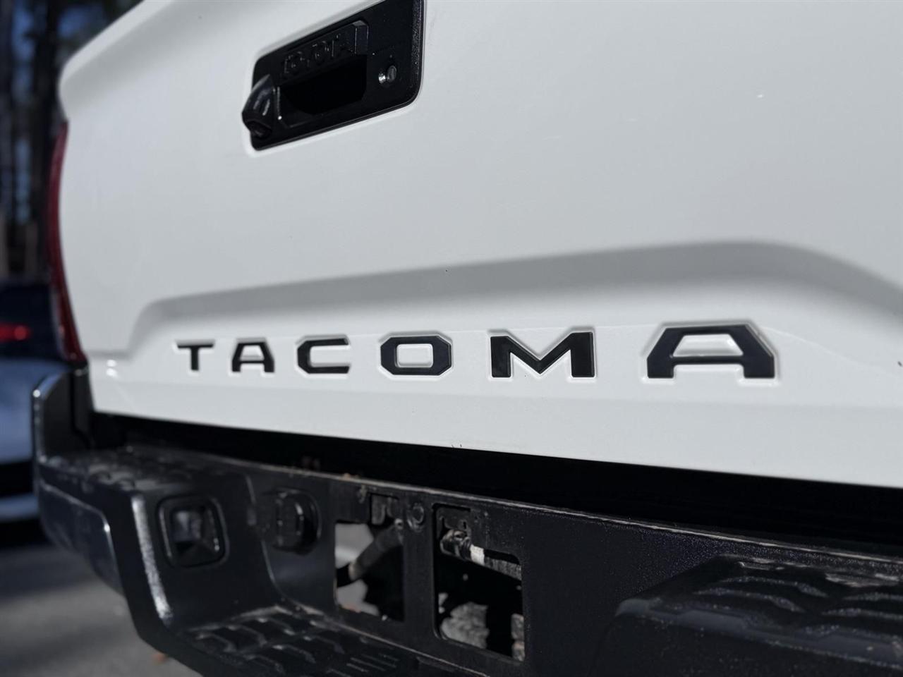 Toyota Tacoma  2021