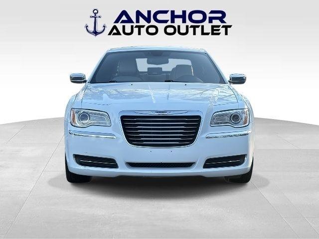 Chrysler 300  2014