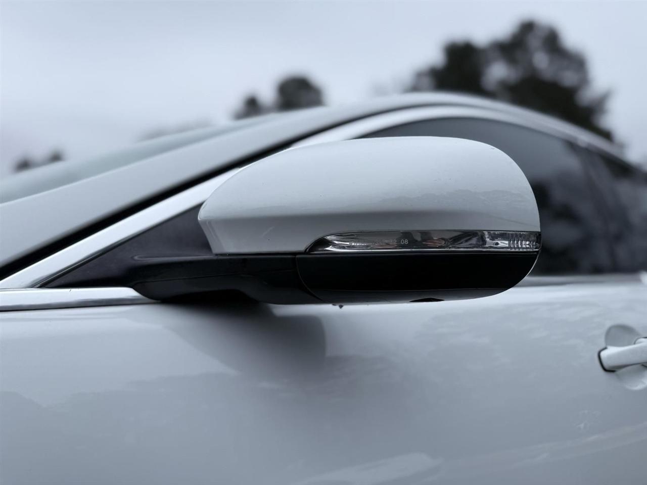 Jaguar XF-Series  2014