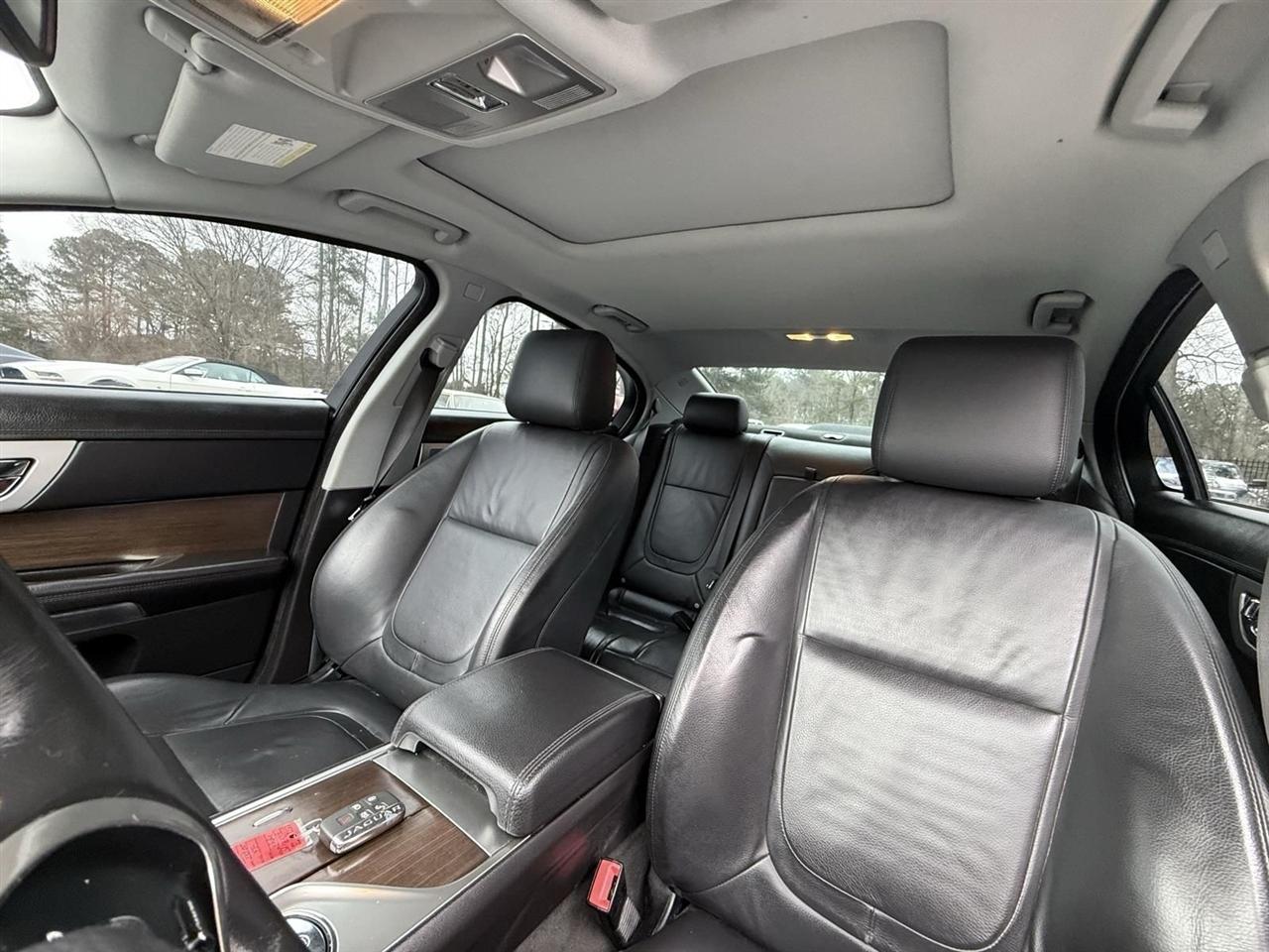 Jaguar XF-Series  2014