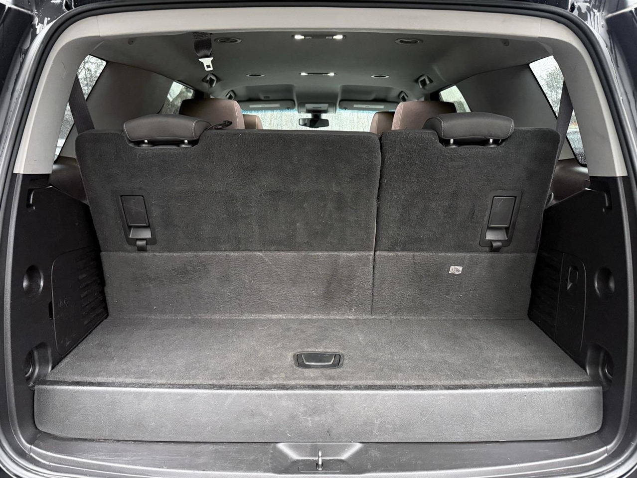 Chevrolet Tahoe  2015