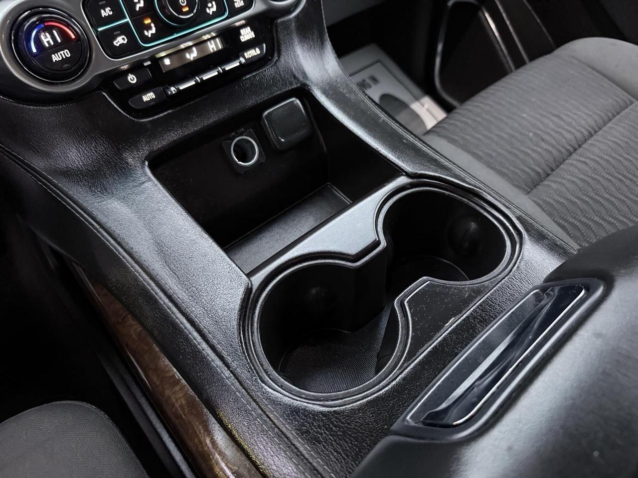 Chevrolet Tahoe  2015