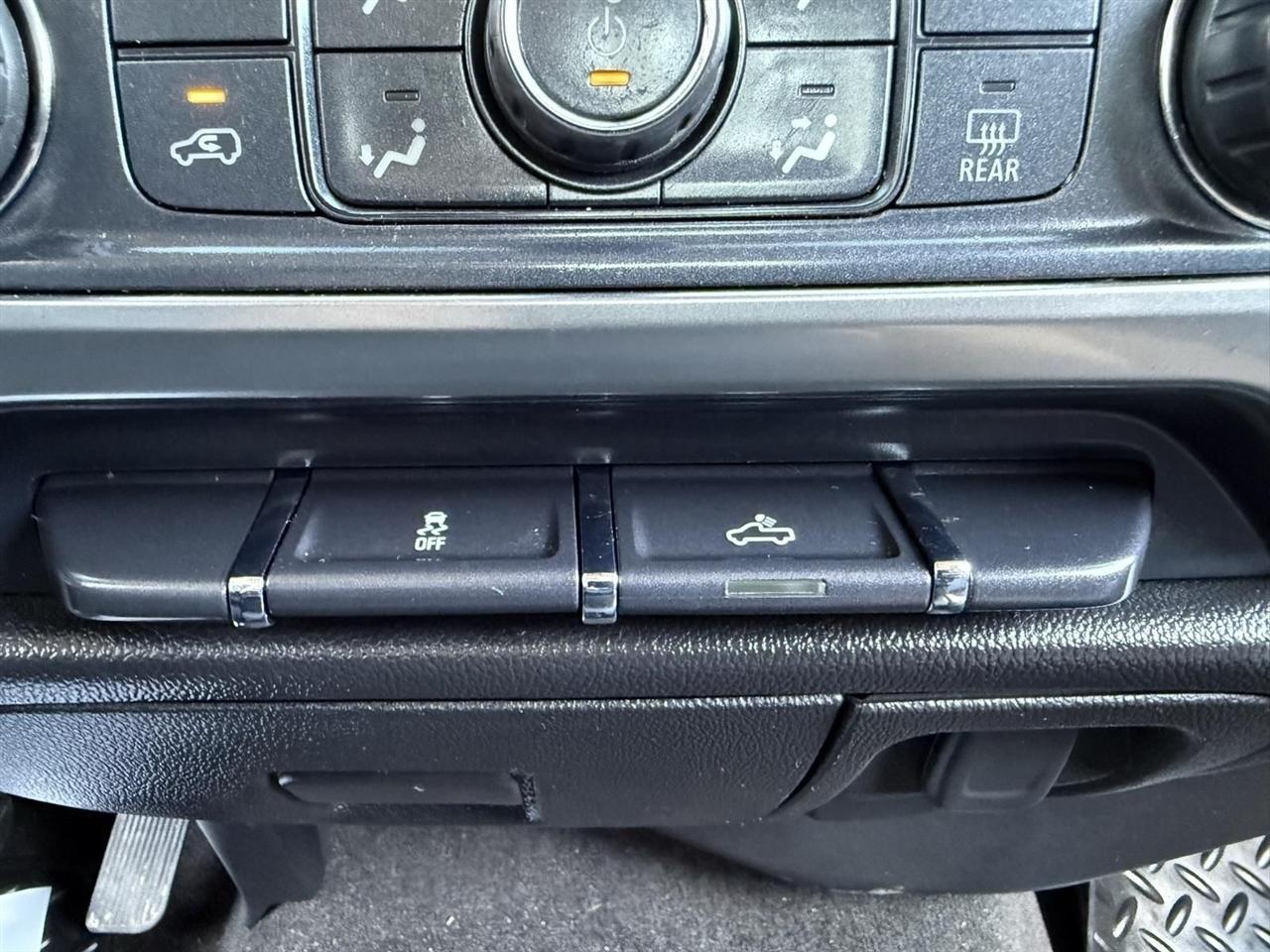 Chevrolet Silverado 1500  2018