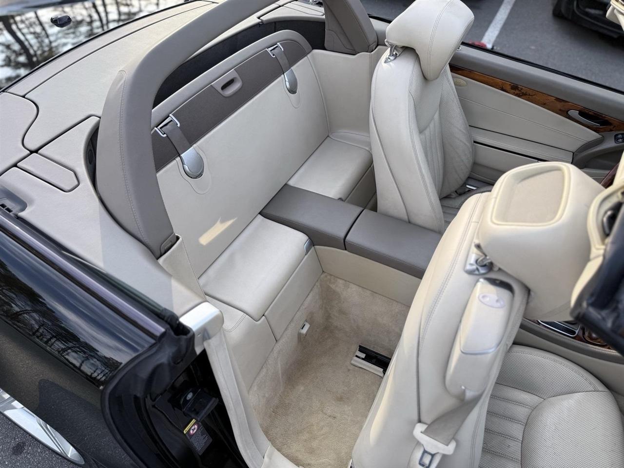 Mercedes-Benz SL-Class  2011