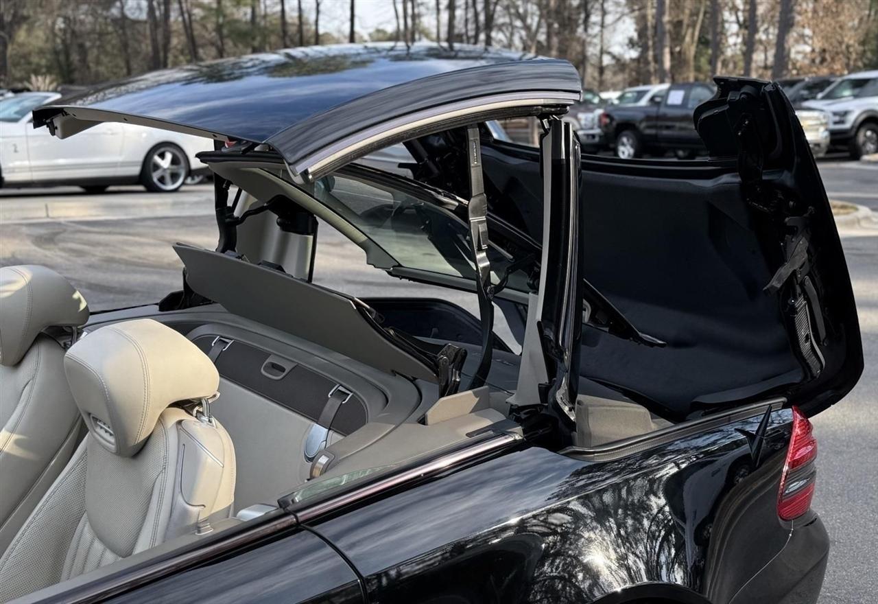 Mercedes-Benz SL-Class  2011