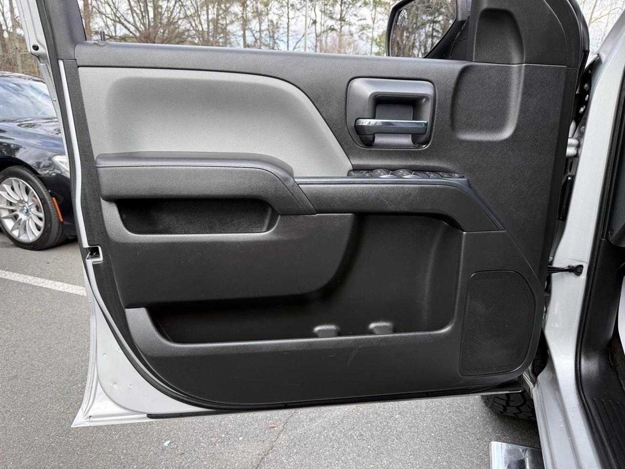 Chevrolet Silverado 1500  2018