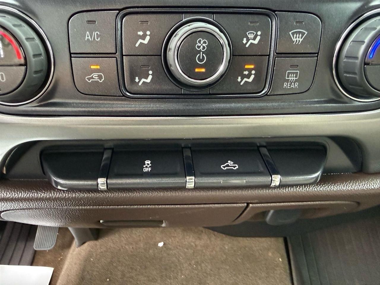 Chevrolet Silverado 1500  2015