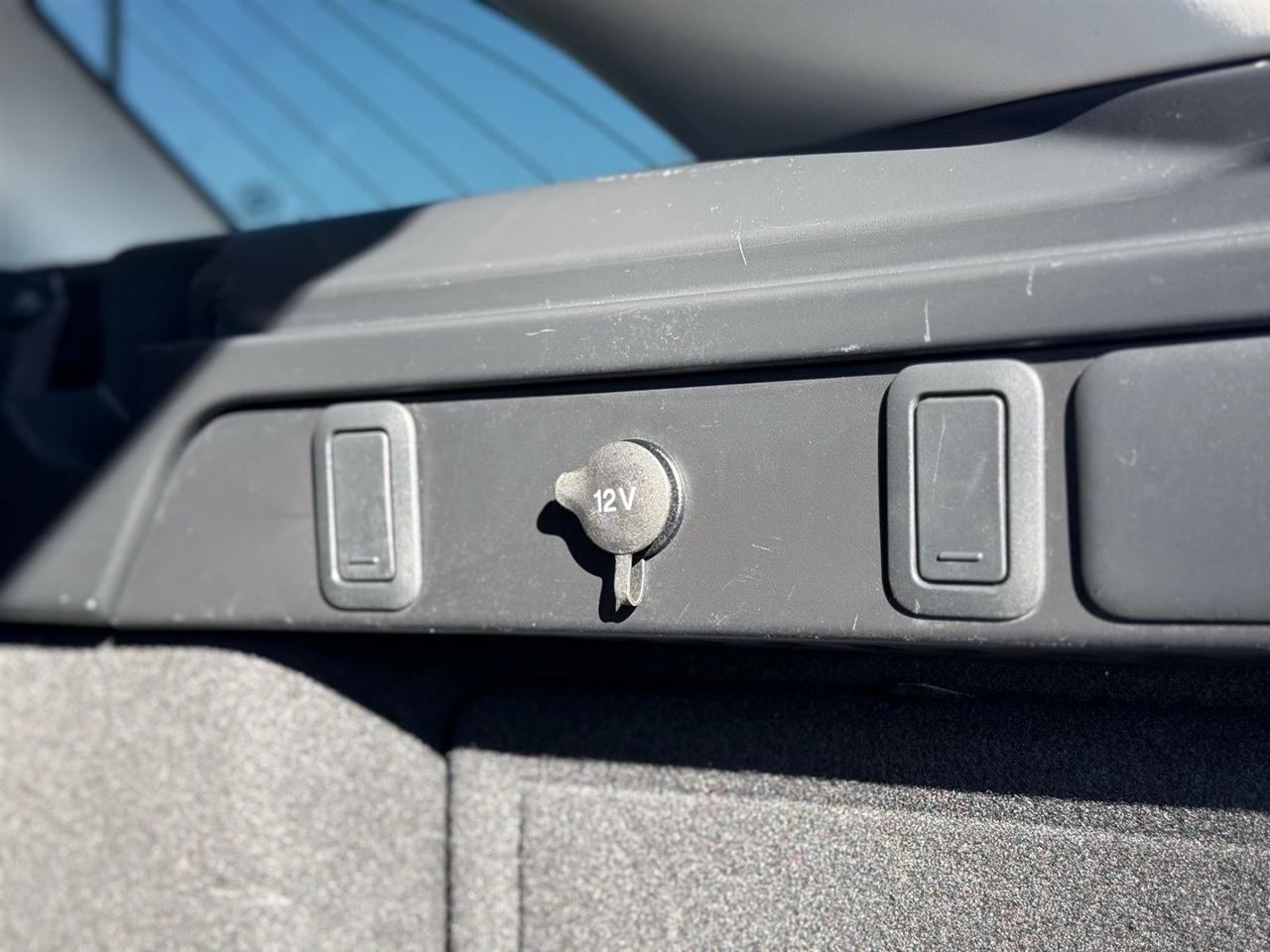 Land Rover Range Rover Velar  2020