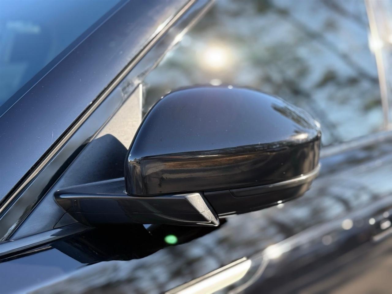 Land Rover Range Rover Velar  2020