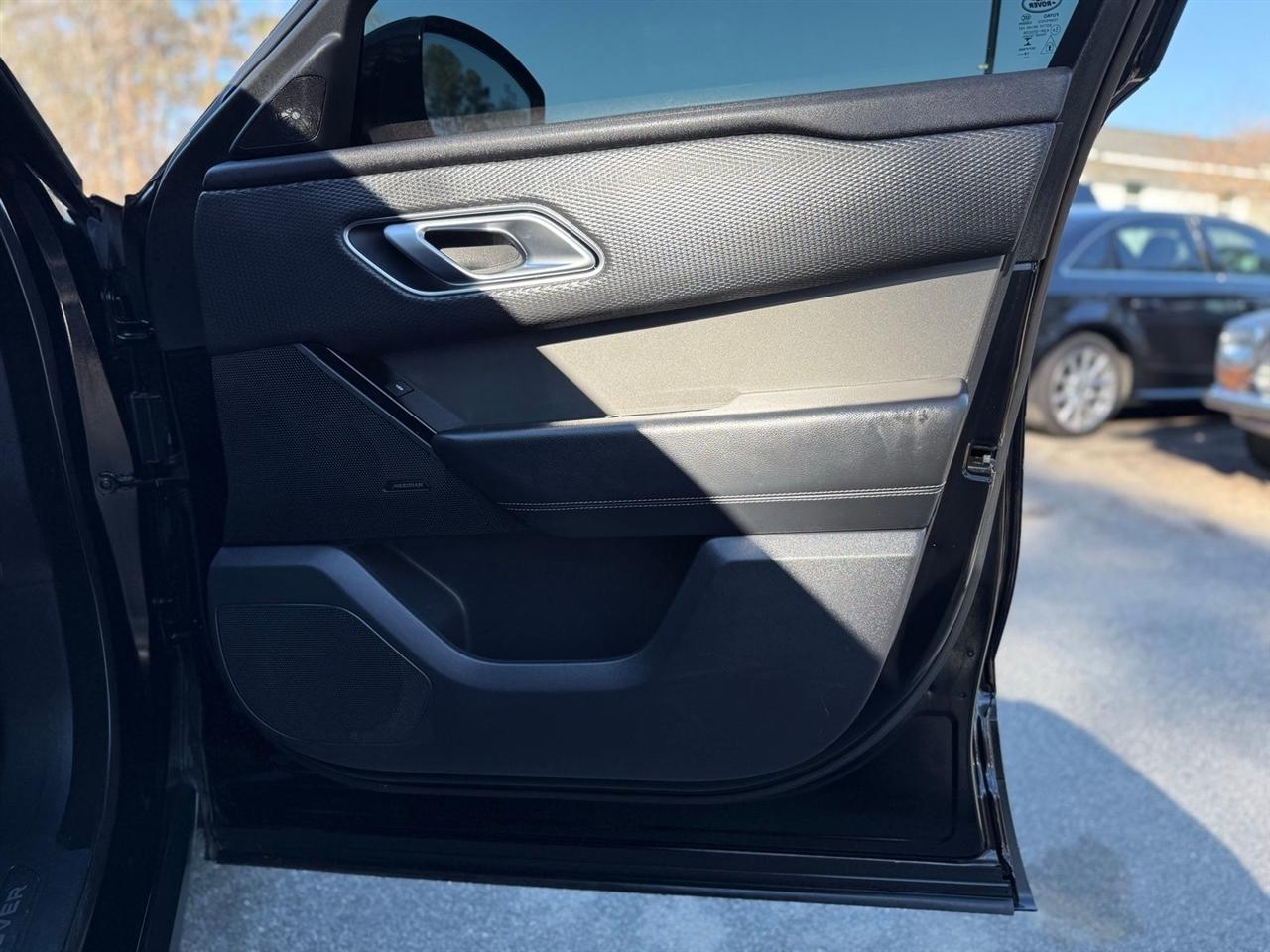 Land Rover Range Rover Velar  2020