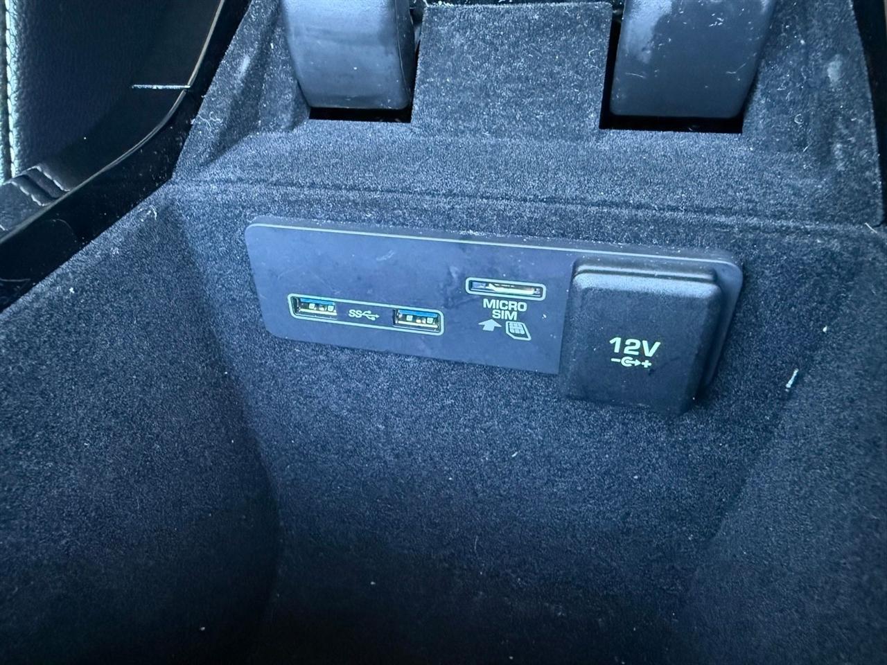 Land Rover Range Rover Velar  2020