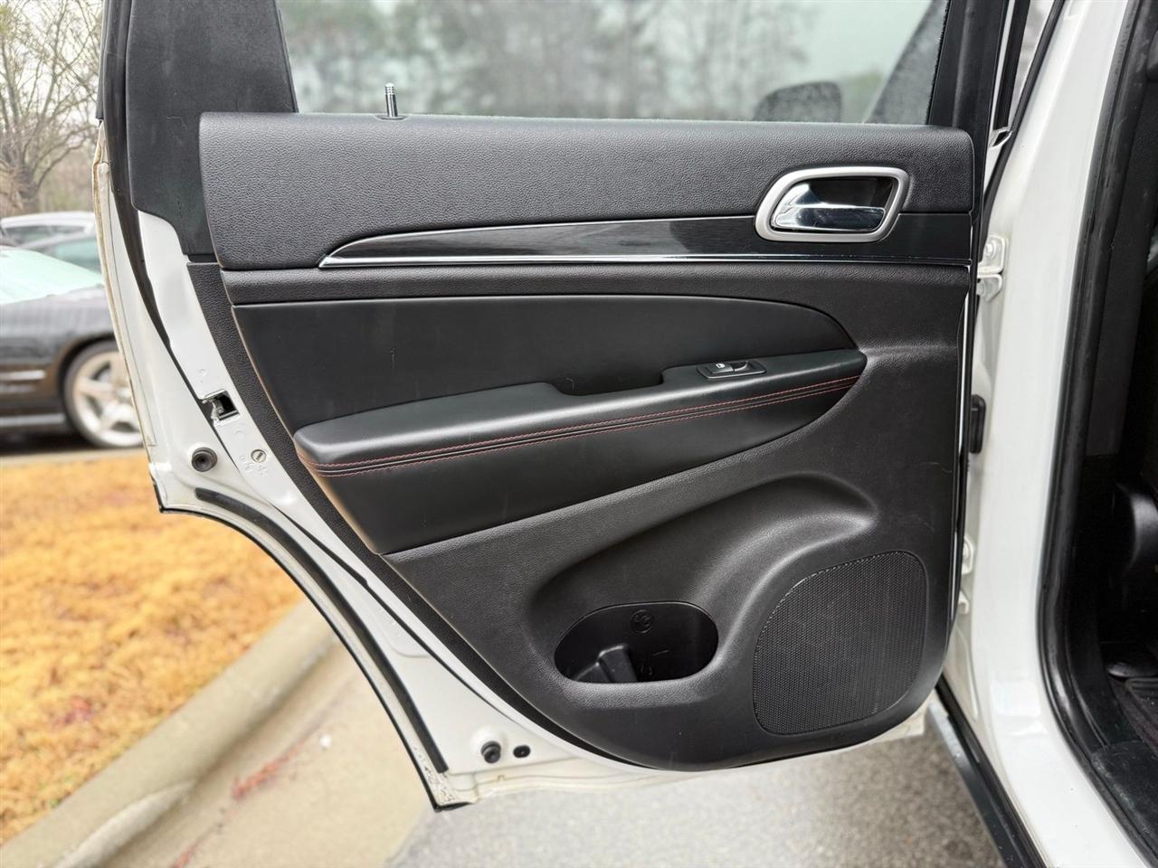 Jeep Grand Cherokee  2017