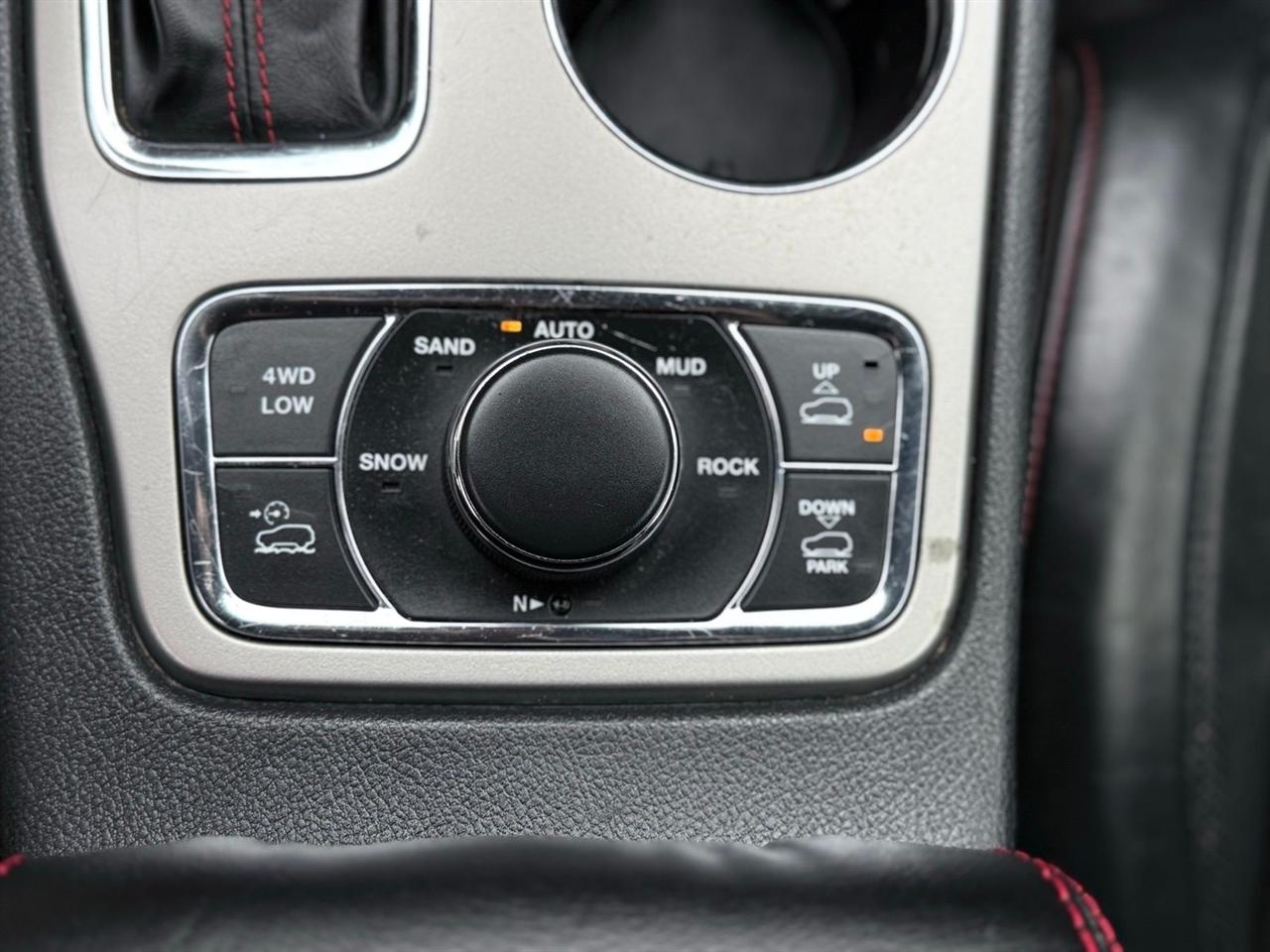 Jeep Grand Cherokee  2017