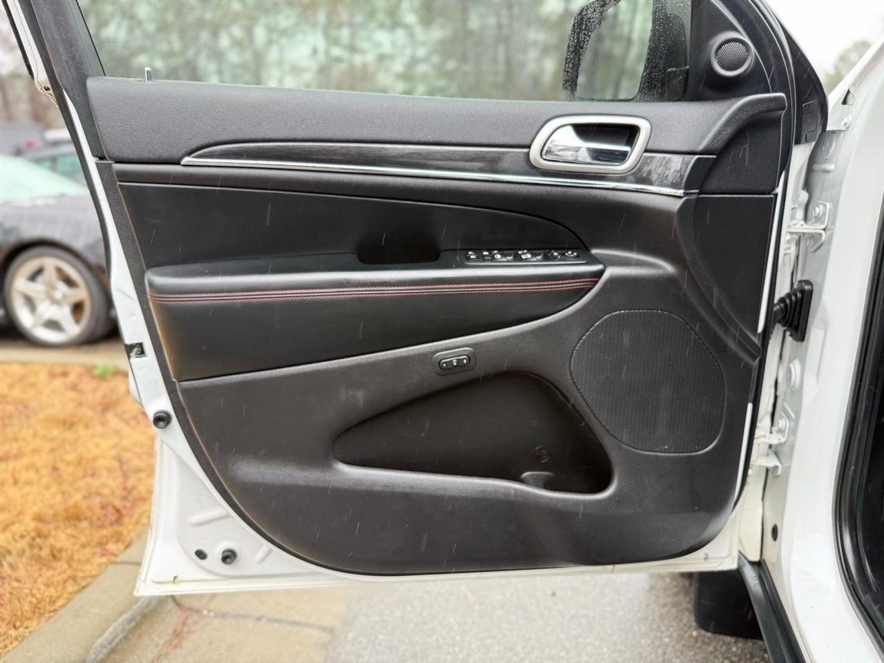 Jeep Grand Cherokee  2017