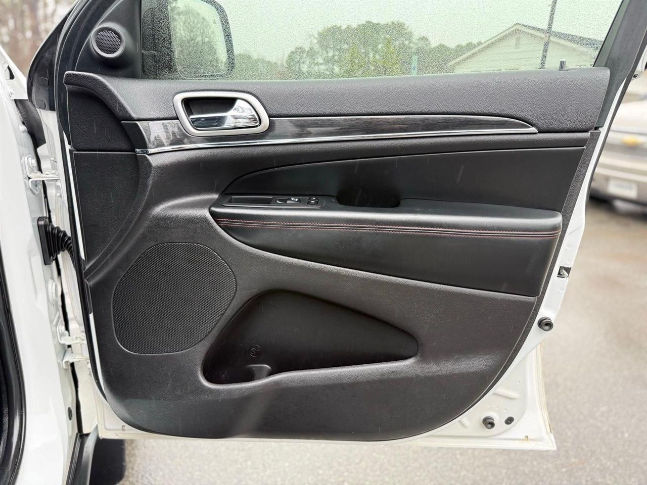 Jeep Grand Cherokee  2017