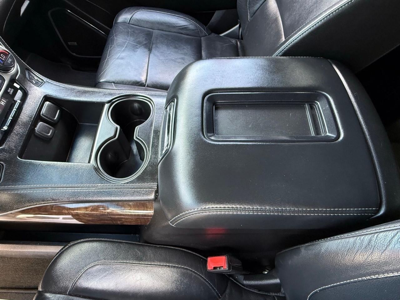 Chevrolet Tahoe  2018