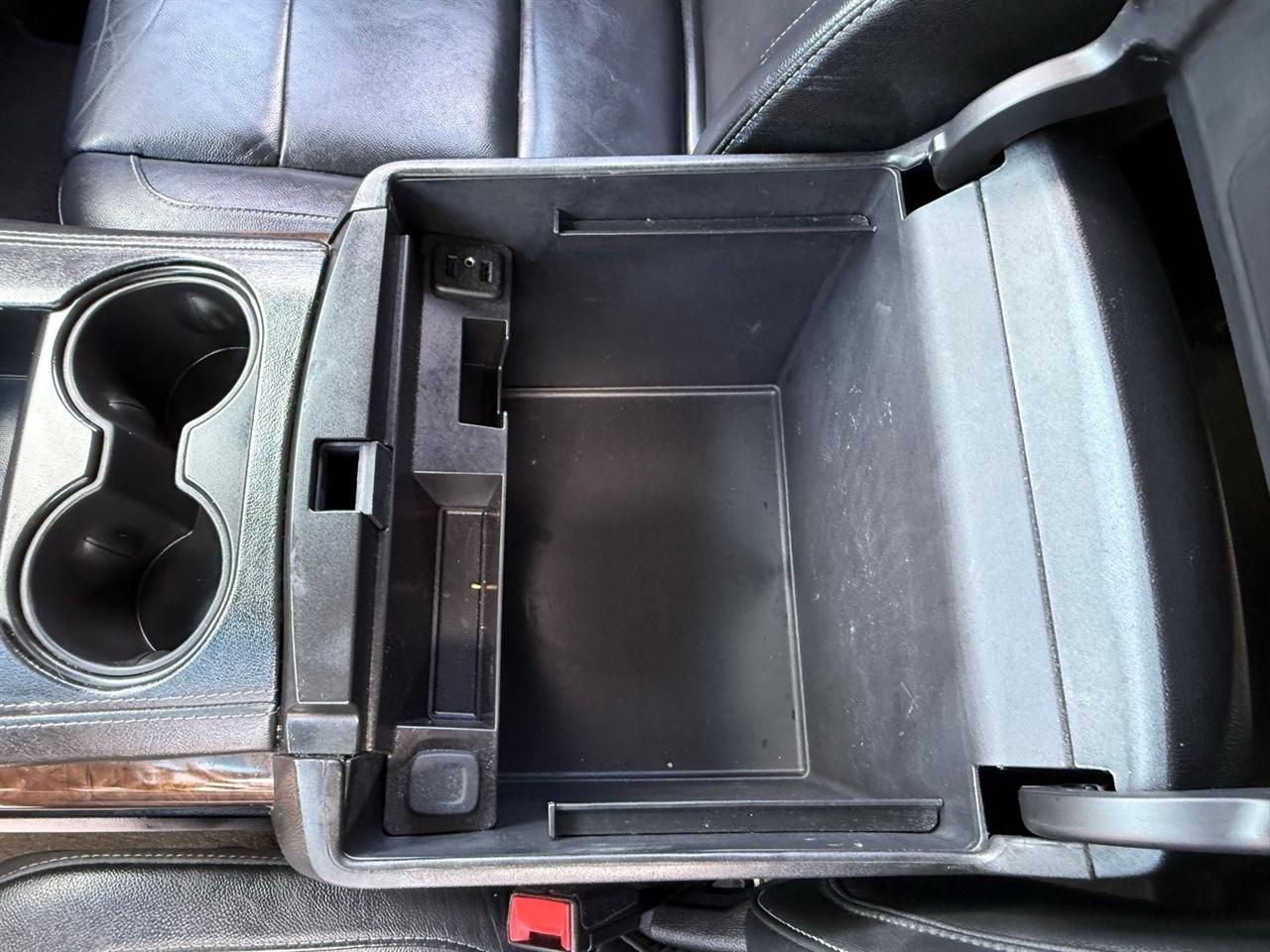 Chevrolet Tahoe  2018