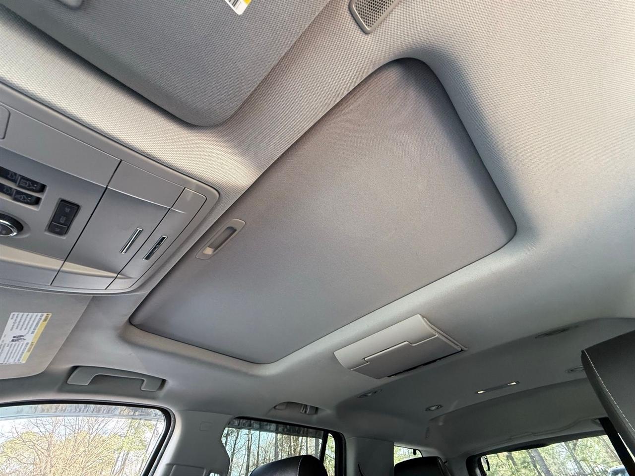 Chevrolet Tahoe  2018