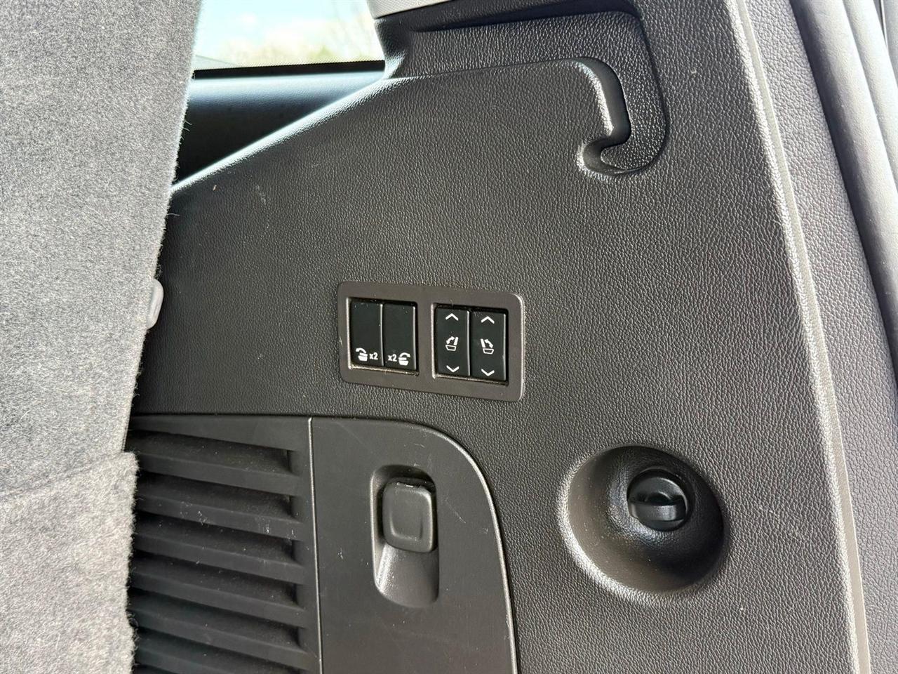 Chevrolet Tahoe  2018