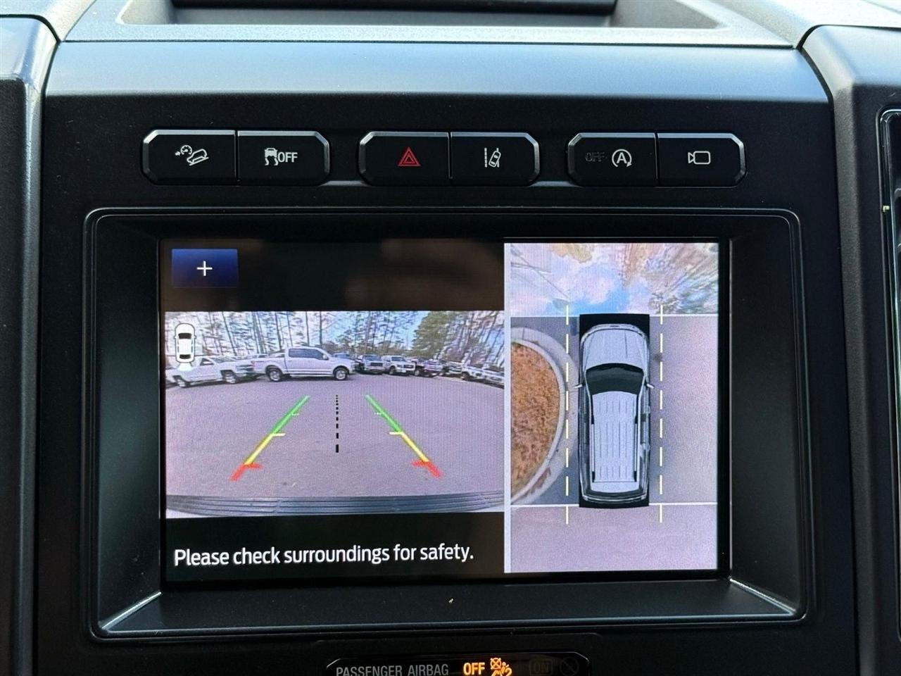 Ford Expedition  2021