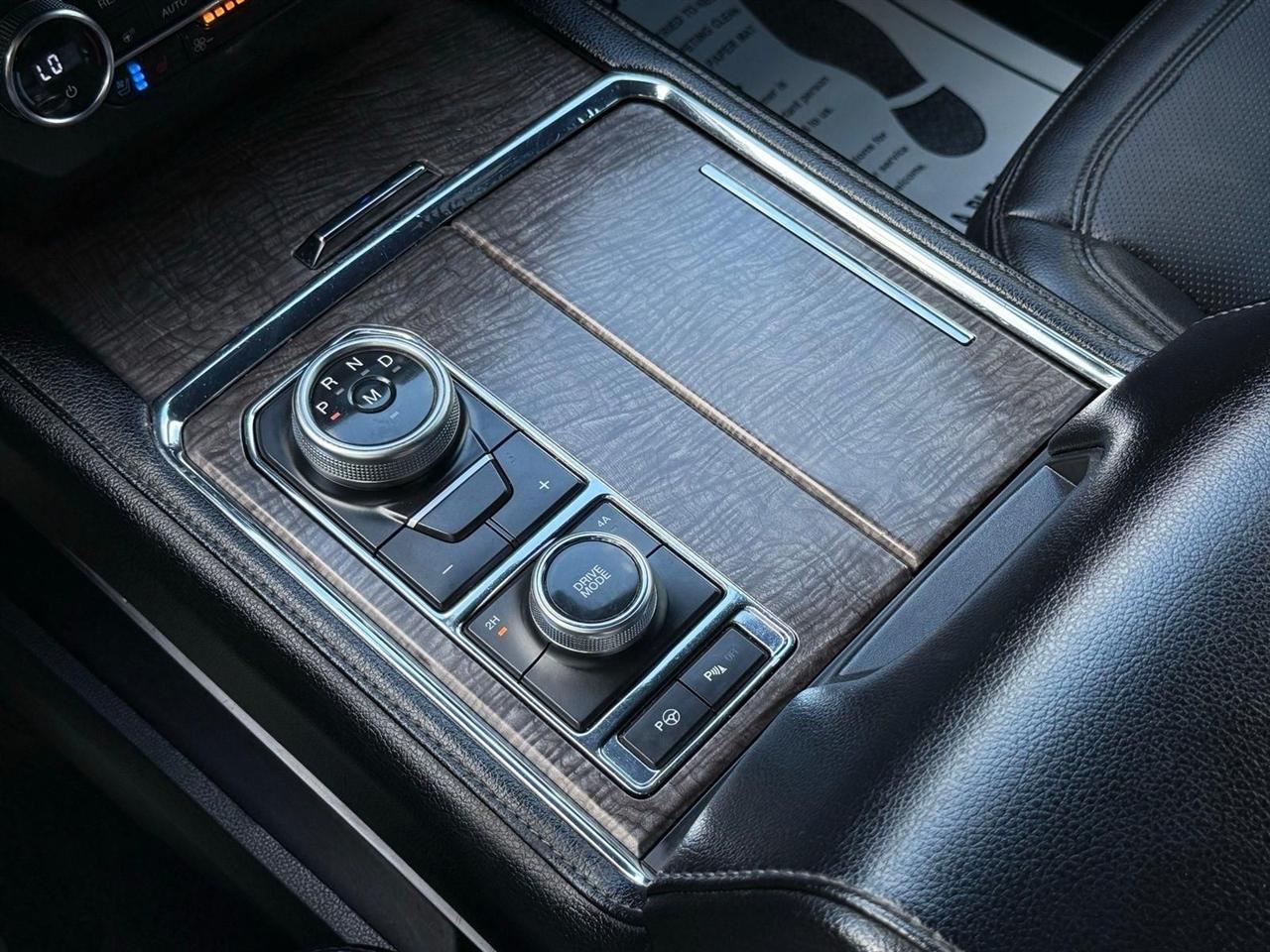 Ford Expedition  2021