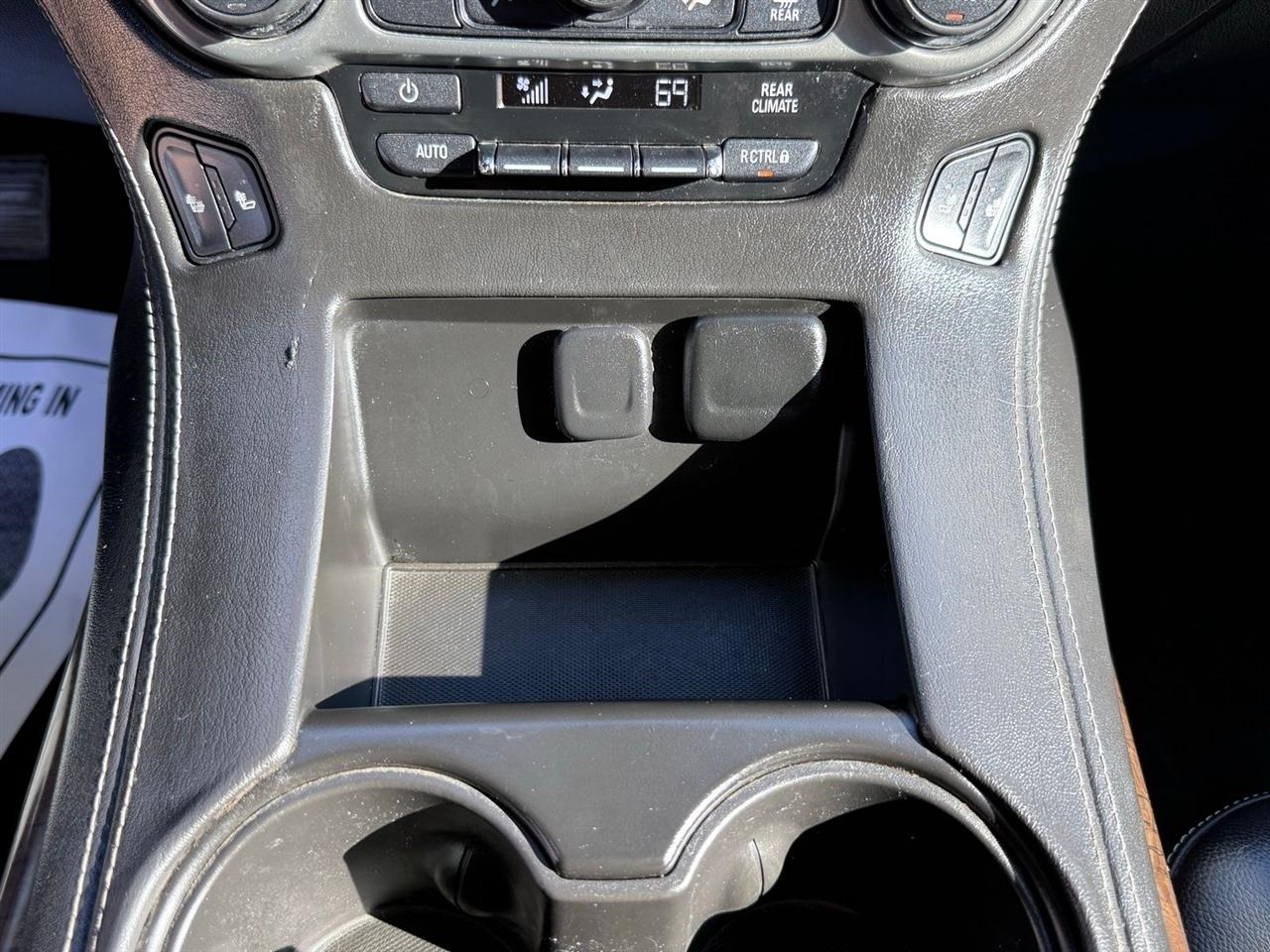 Chevrolet Tahoe  2016