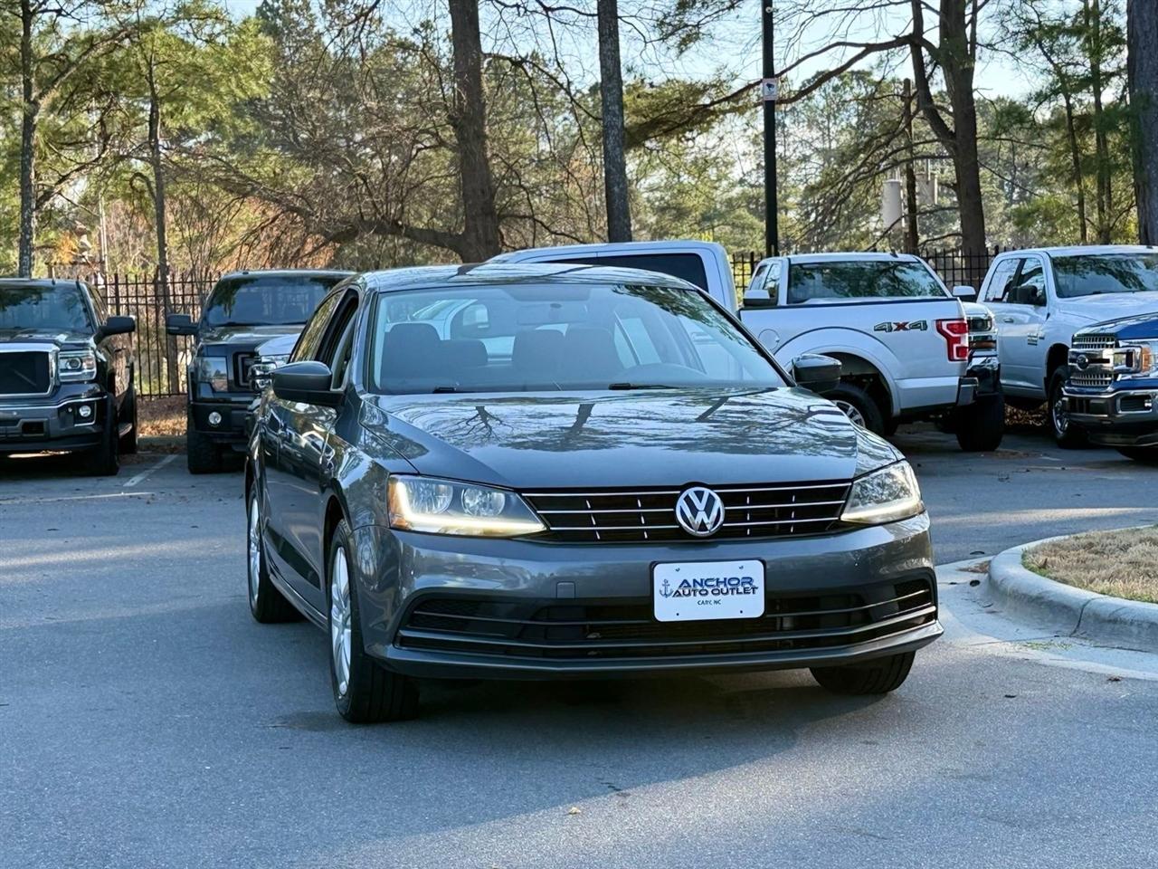 Volkswagen Jetta  2018