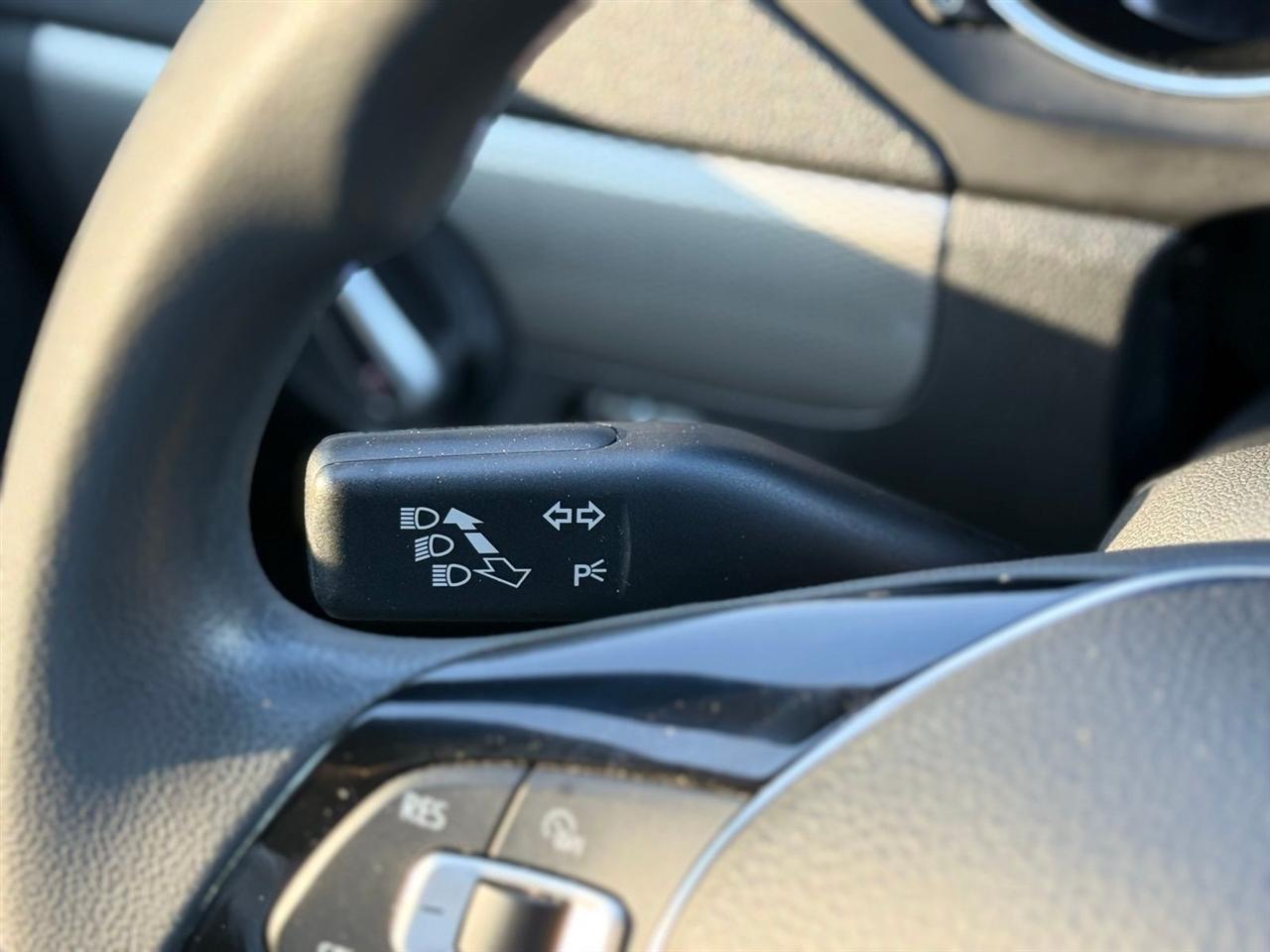 Volkswagen Jetta  2018