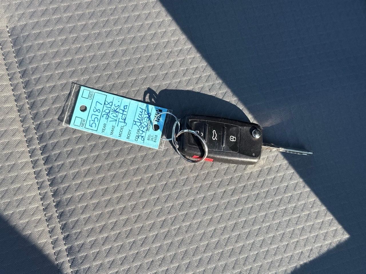 Volkswagen Jetta  2018