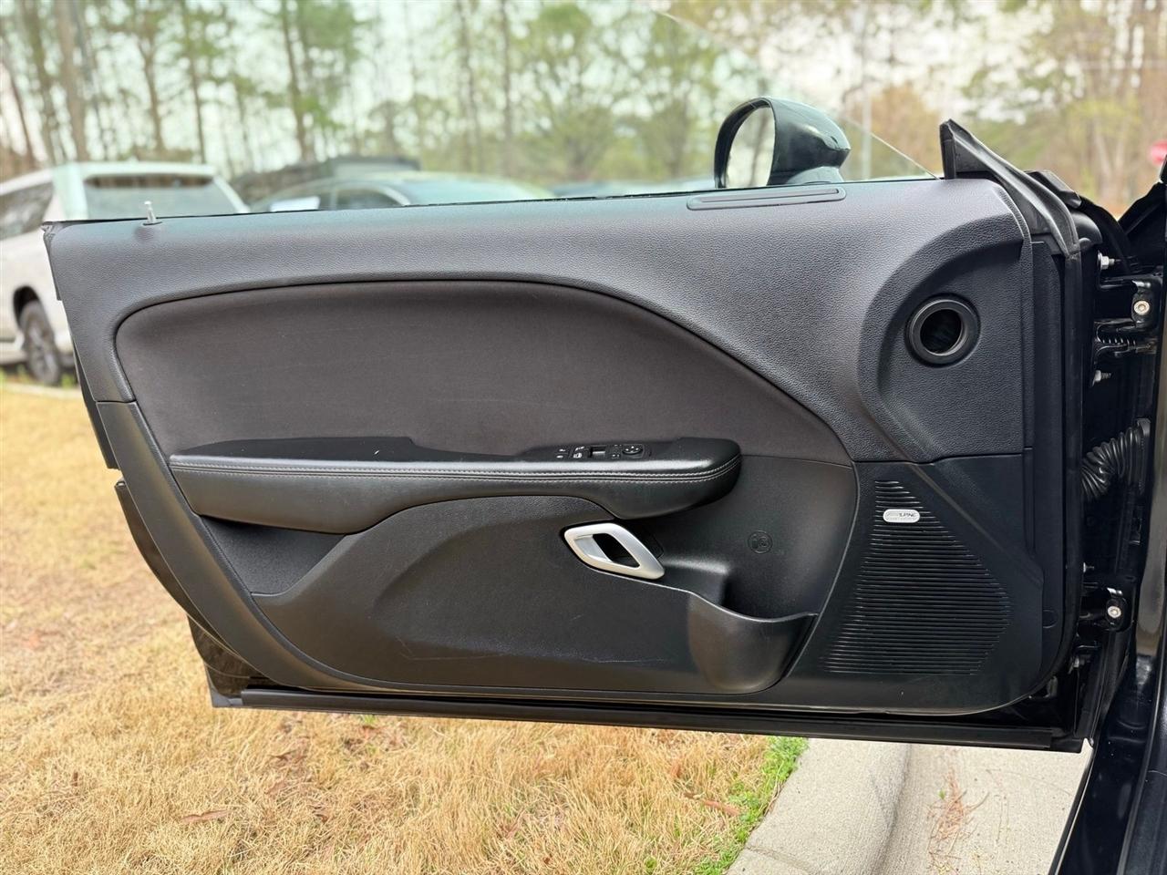 Dodge Challenger  2017