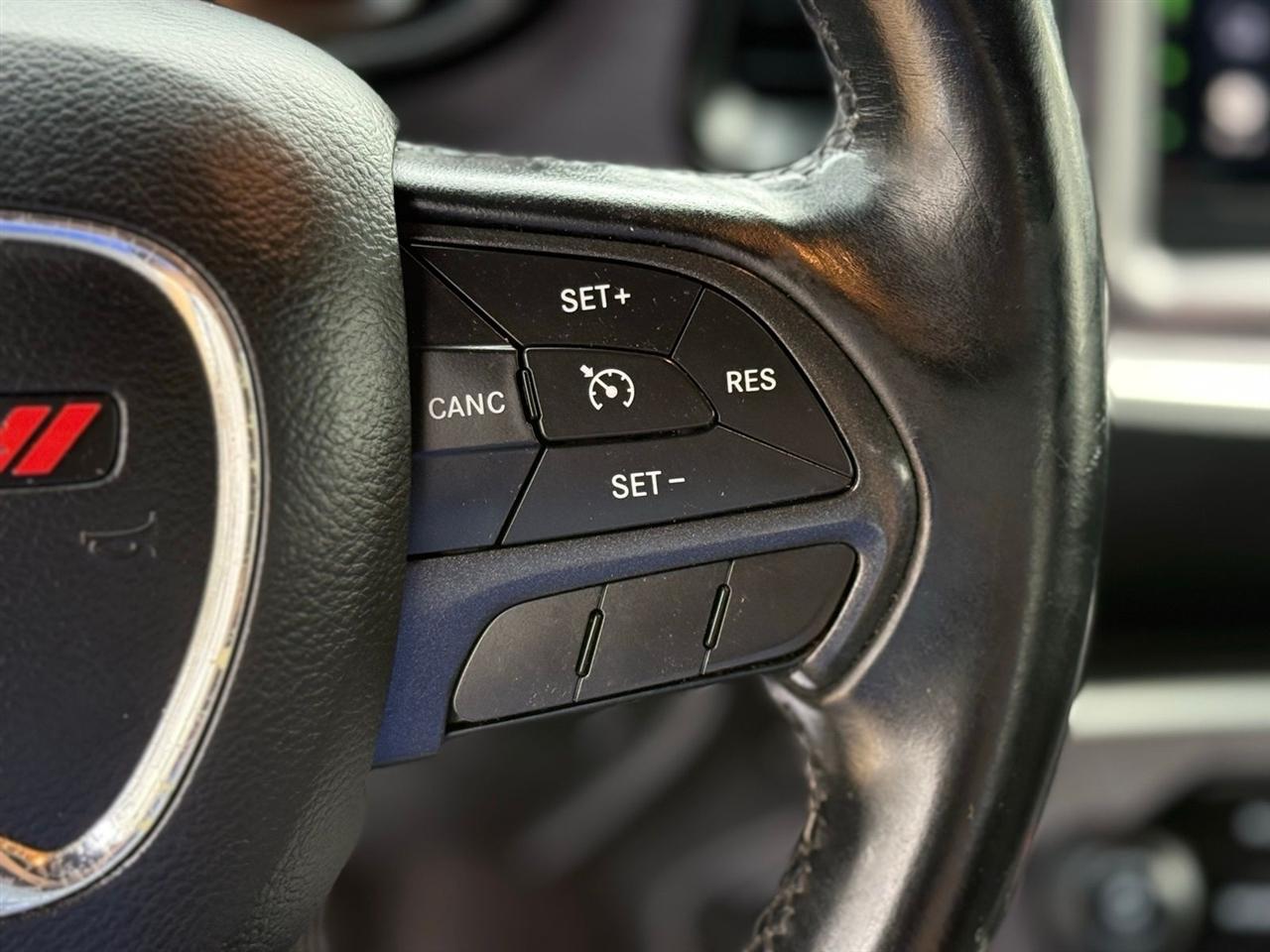 Dodge Challenger  2017