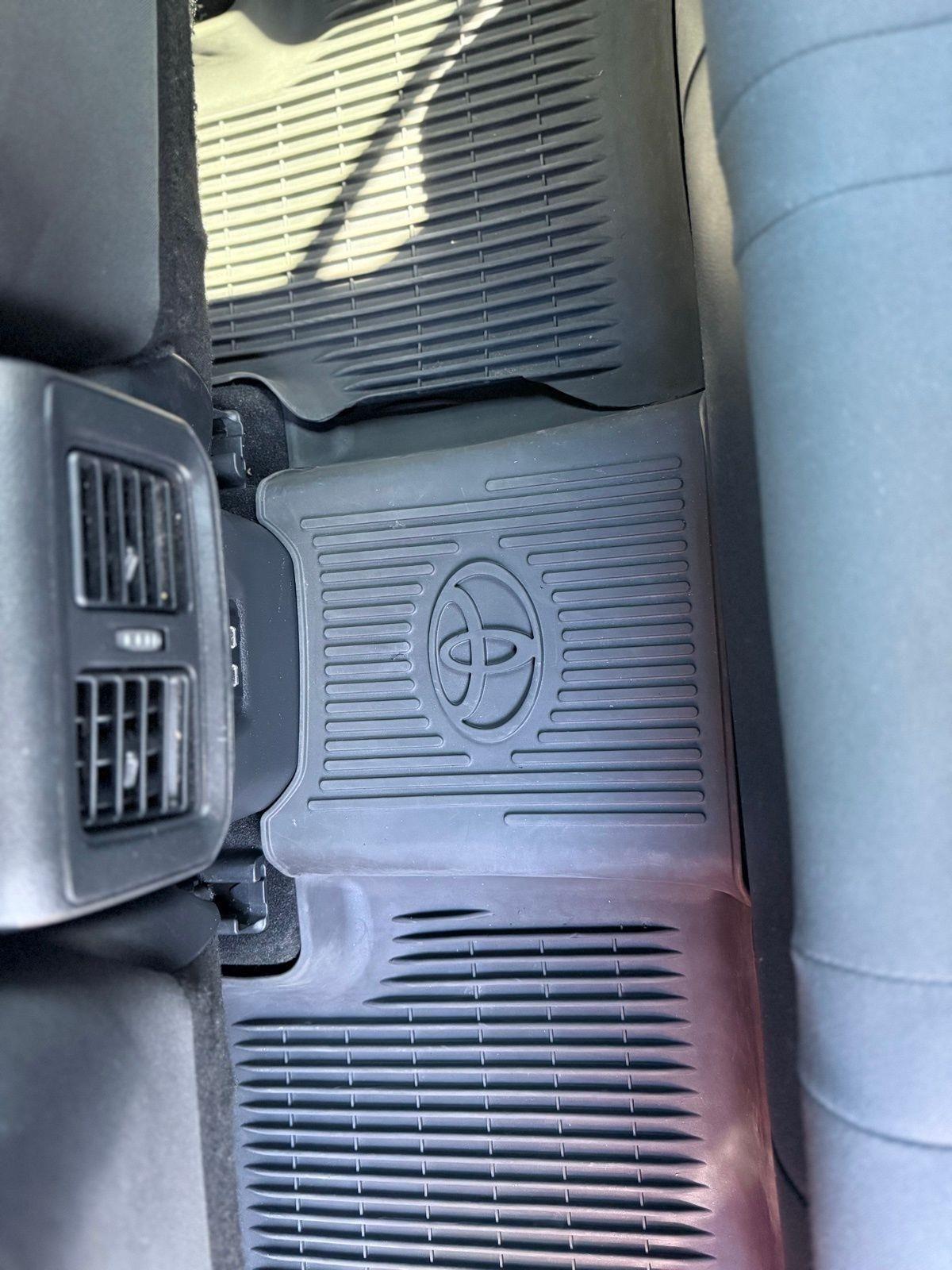 Toyota RAV4 Prime  2023