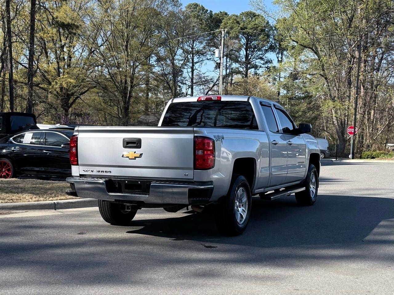 Chevrolet Silverado 1500  2018
