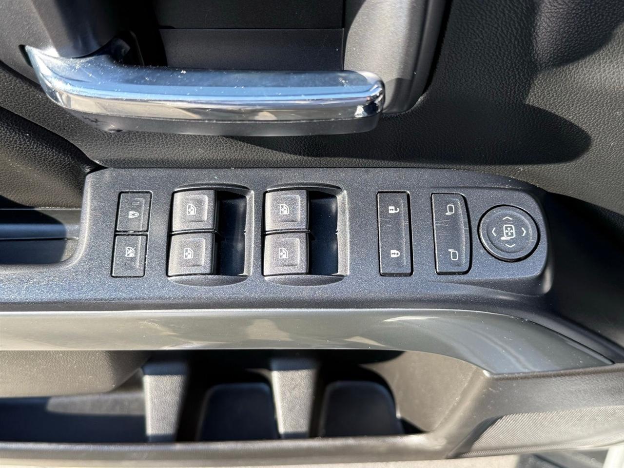 Chevrolet Silverado 1500  2018