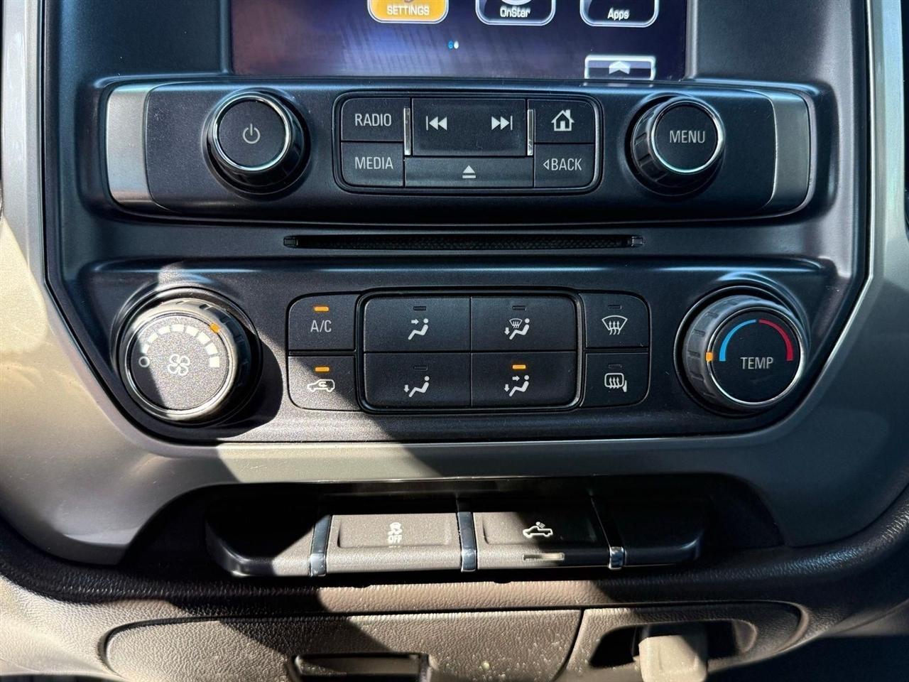 Chevrolet Silverado 1500  2018