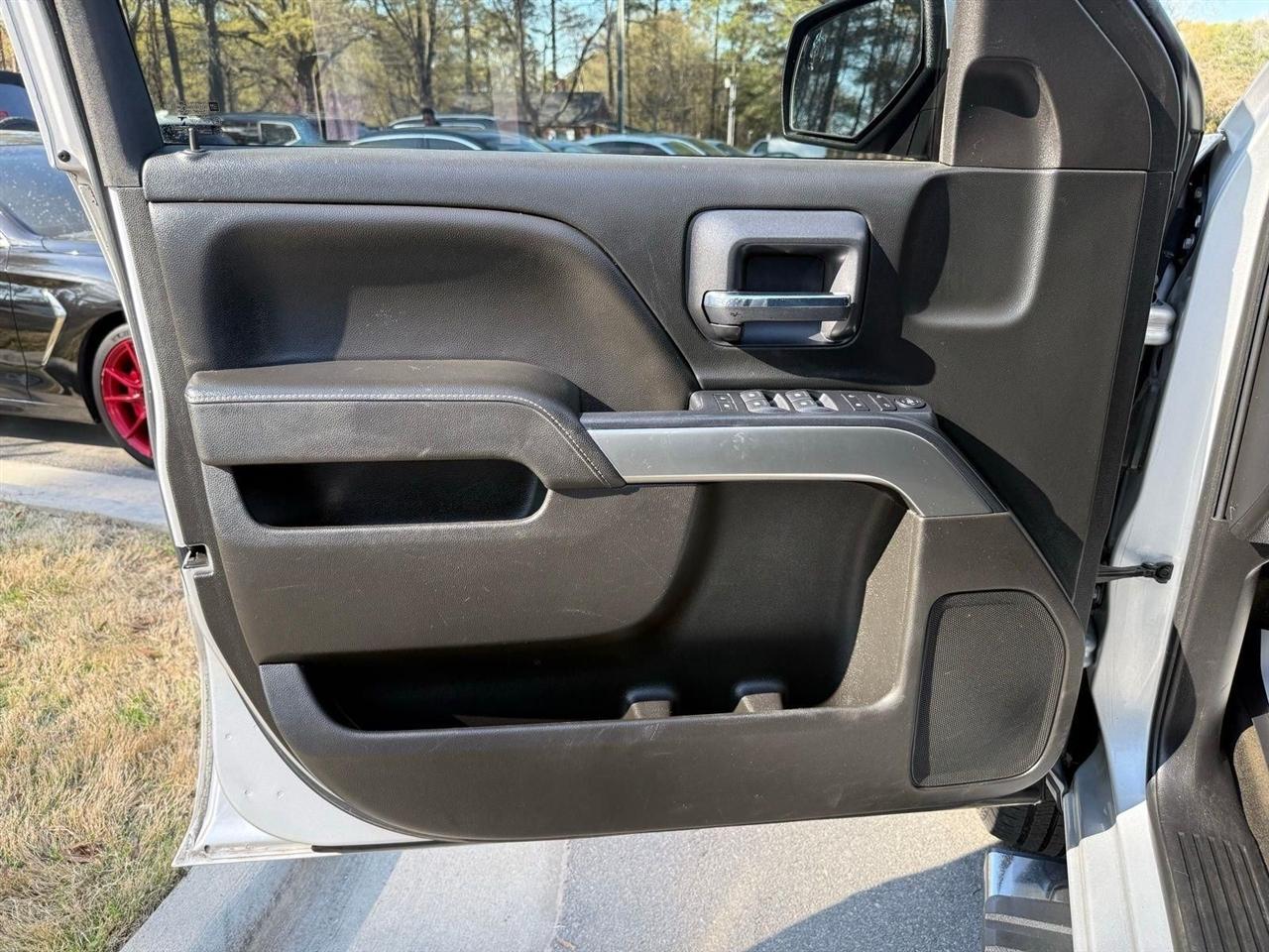 Chevrolet Silverado 1500  2018