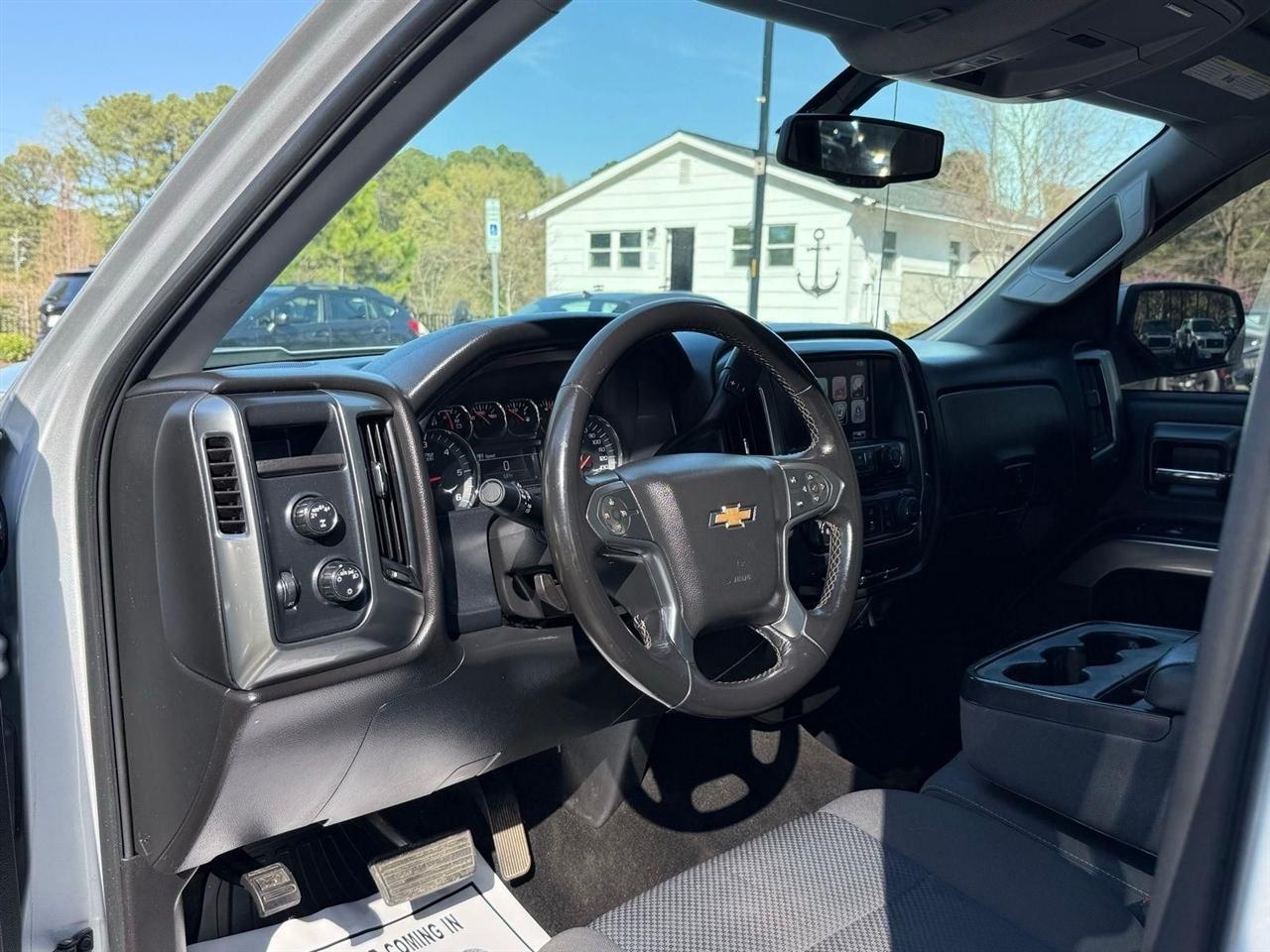 Chevrolet Silverado 1500  2018