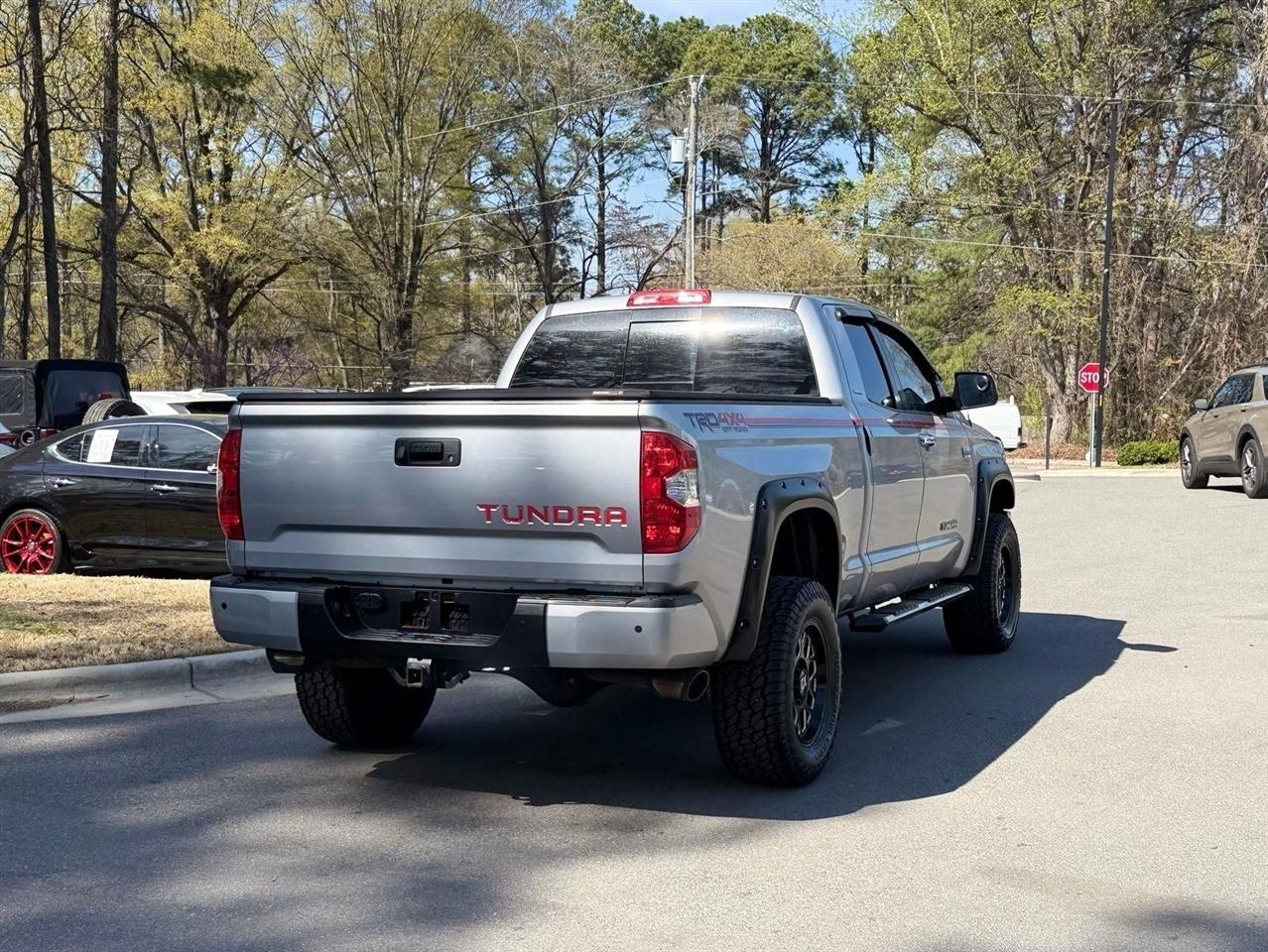Toyota Tundra  2019
