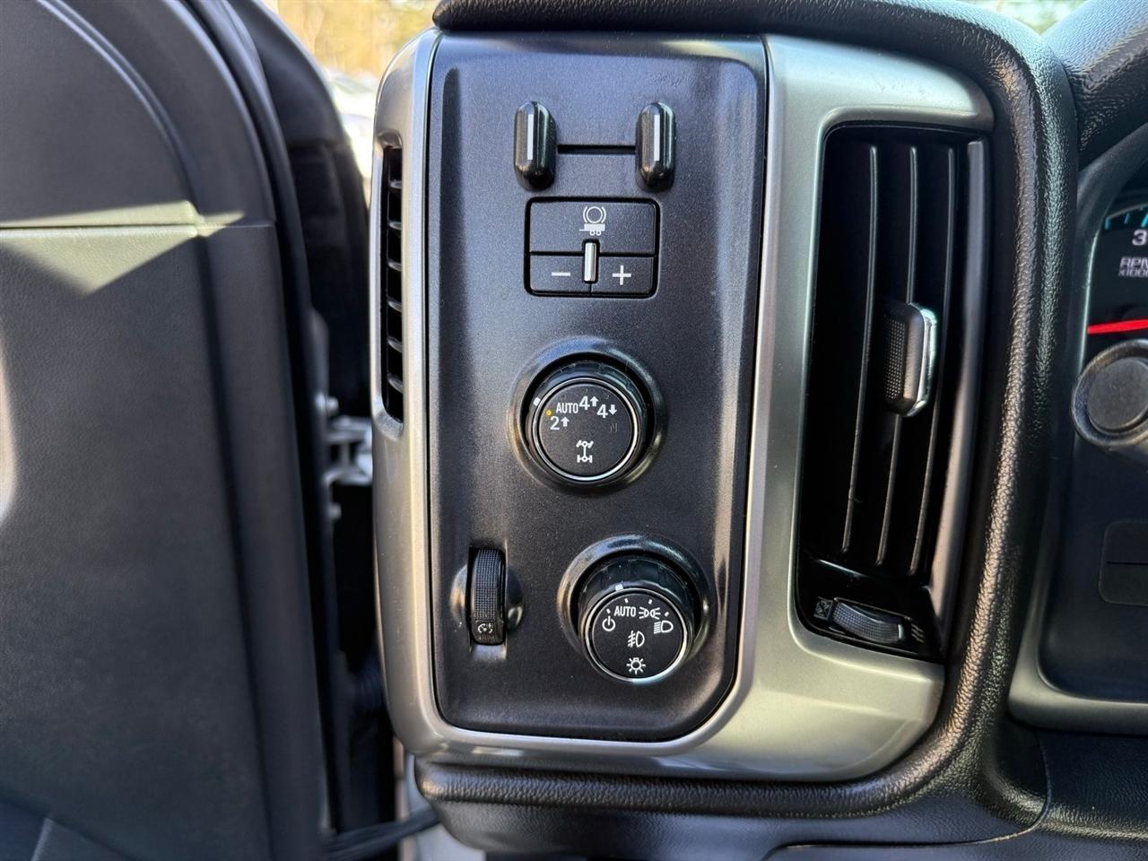 Chevrolet Silverado 1500  2018