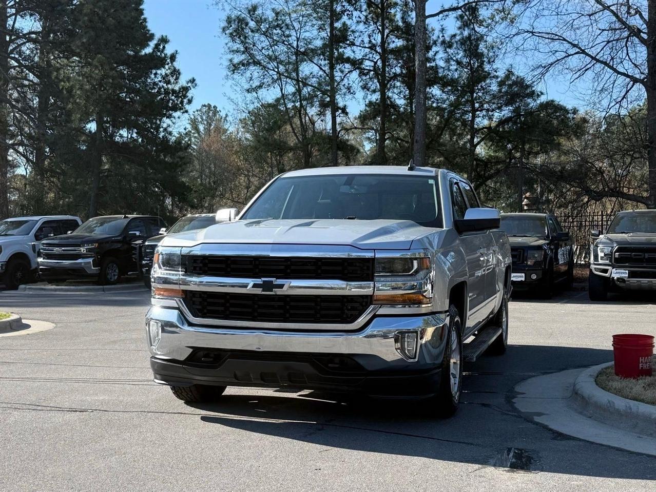 Chevrolet Silverado 1500  2018