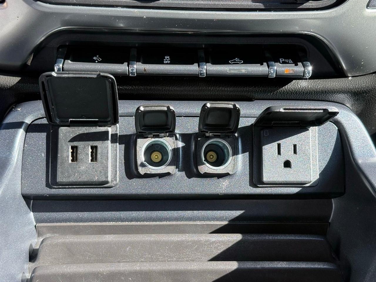 Chevrolet Silverado 1500  2018