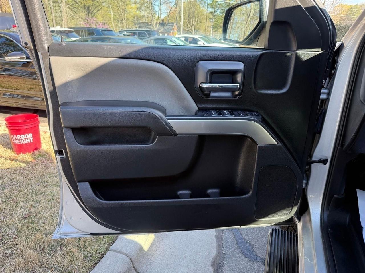 Chevrolet Silverado 1500  2018