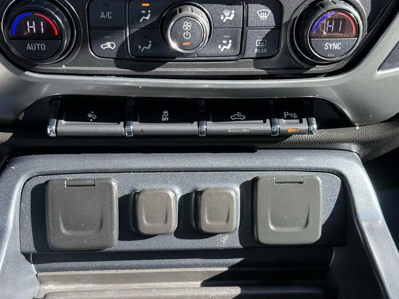 Chevrolet Silverado 1500  2018