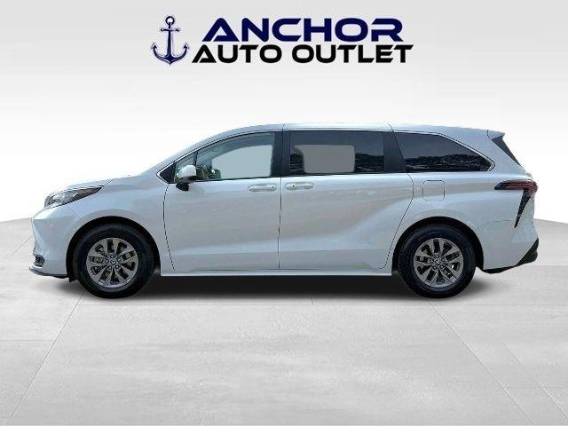 Toyota Sienna  2022